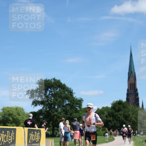 21.06.2026 - Viking Triathlon Michael Strokosch http://msf.ph/oto/9834137 21.06.2026 13:22:51 Laufen 19, 422 meine-sportfotos.de