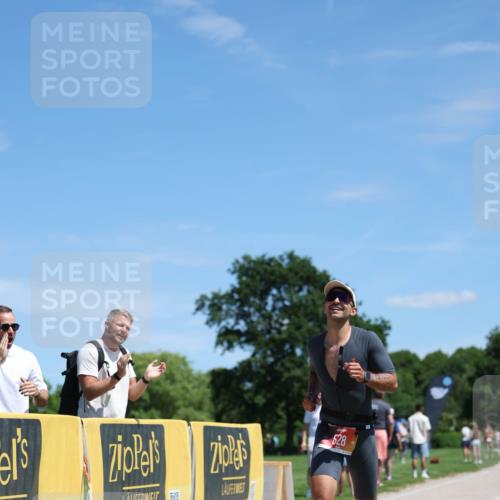 21.06.2026 - Viking Triathlon Michael Strokosch http://msf.ph/oto/9834197 21.06.2026 13:23:20 Laufen 528, 607 meine-sportfotos.de