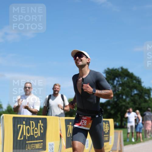 21.06.2026 - Viking Triathlon Michael Strokosch http://msf.ph/oto/9834200 21.06.2026 13:23:21 Laufen 528 meine-sportfotos.de