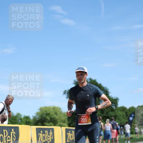 21.06.2026 - Viking Triathlon Michael Strokosch http://msf.ph/oto/9834347 21.06.2026 13:25:04 Laufen 209, 493, 610 meine-sportfotos.de