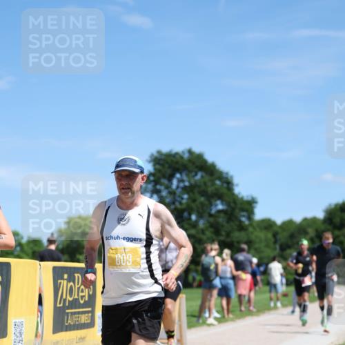21.06.2026 - Viking Triathlon Michael Strokosch http://msf.ph/oto/9834421 21.06.2026 13:25:57 Laufen 28, 333, 521, 609, 624 meine-sportfotos.de
