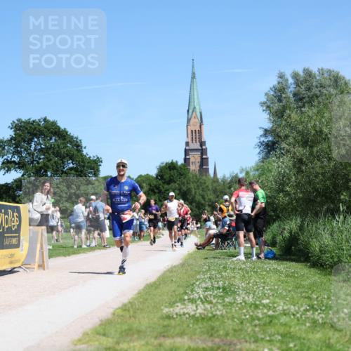 21.06.2026 - Viking Triathlon Michael Strokosch http://msf.ph/oto/9834518 21.06.2026 14:04:17 Laufen 47, 441, 550, 633, 653 meine-sportfotos.de