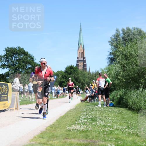 21.06.2026 - Viking Triathlon Michael Strokosch http://msf.ph/oto/9834528 21.06.2026 14:04:23 Laufen 14, 47, 550, 633, 653 meine-sportfotos.de