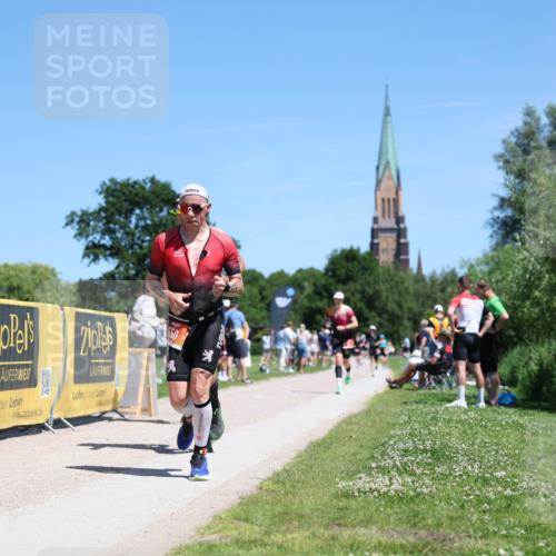 21.06.2026 - Viking Triathlon Michael Strokosch http://msf.ph/oto/9834530 21.06.2026 14:04:24 Laufen 14, 47, 171, 550, 633, 653 meine-sportfotos.de