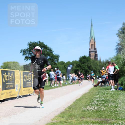 21.06.2026 - Viking Triathlon Michael Strokosch http://msf.ph/oto/9834543 21.06.2026 14:04:33 Laufen 171, 217 meine-sportfotos.de