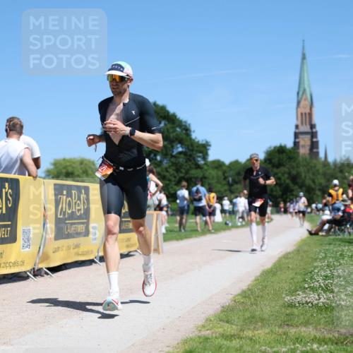 21.06.2026 - Viking Triathlon Michael Strokosch http://msf.ph/oto/9834647 21.06.2026 14:05:35 Laufen 221, 551 meine-sportfotos.de