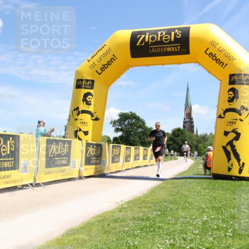 21.06.2026 - Viking Triathlon Michael Strokosch http://msf.ph/oto/9834727 21.06.2026 12:59:54 Laufen 242, 551 meine-sportfotos.de