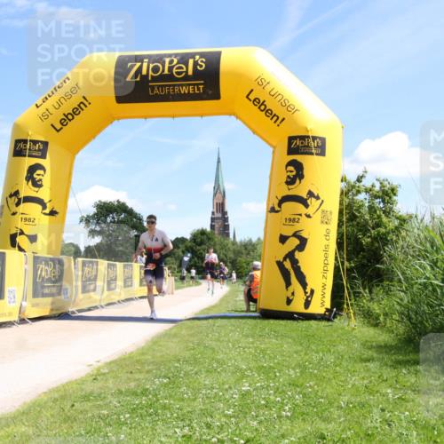 21.06.2026 - Viking Triathlon Michael Strokosch http://msf.ph/oto/9834811 21.06.2026 13:04:43 Laufen 547 meine-sportfotos.de