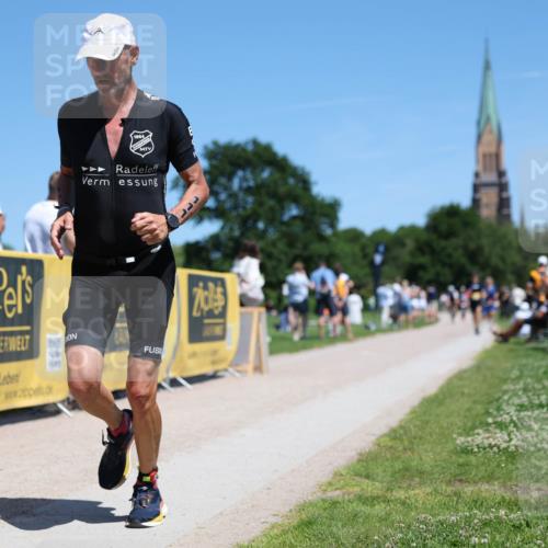 21.06.2026 - Viking Triathlon Michael Strokosch http://msf.ph/oto/9834895 21.06.2026 14:07:13 Laufen 111, 349, 630 meine-sportfotos.de