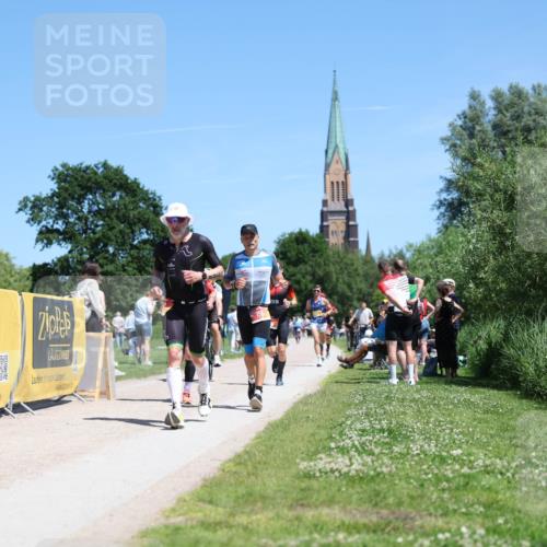 21.06.2026 - Viking Triathlon Michael Strokosch http://msf.ph/oto/9834943 21.06.2026 14:07:28 Laufen 144, 195, 229, 388, 394, 465, 613 meine-sportfotos.de
