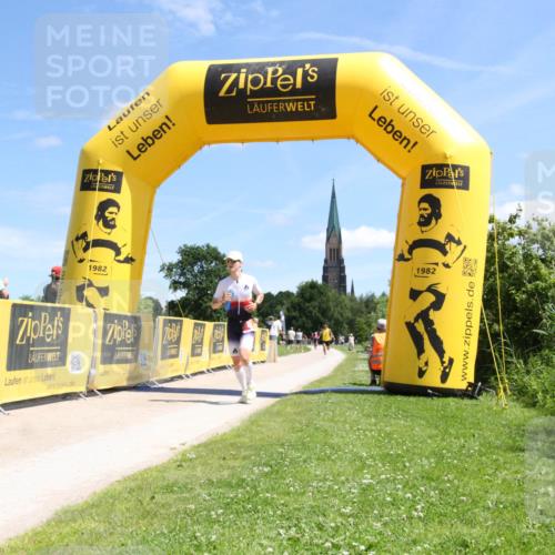 21.06.2026 - Viking Triathlon Michael Strokosch http://msf.ph/oto/9835061 21.06.2026 13:14:53 Laufen 411 meine-sportfotos.de