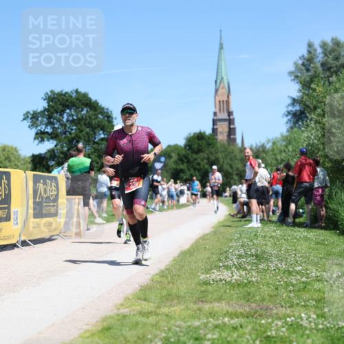 21.06.2026 - Viking Triathlon Michael Strokosch http://msf.ph/oto/9835065 21.06.2026 14:08:10 Laufen 214, 239, 328, 332 meine-sportfotos.de