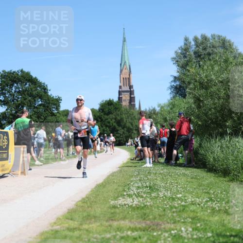 21.06.2026 - Viking Triathlon Michael Strokosch http://msf.ph/oto/9835075 21.06.2026 14:08:15 Laufen 239, 306 meine-sportfotos.de