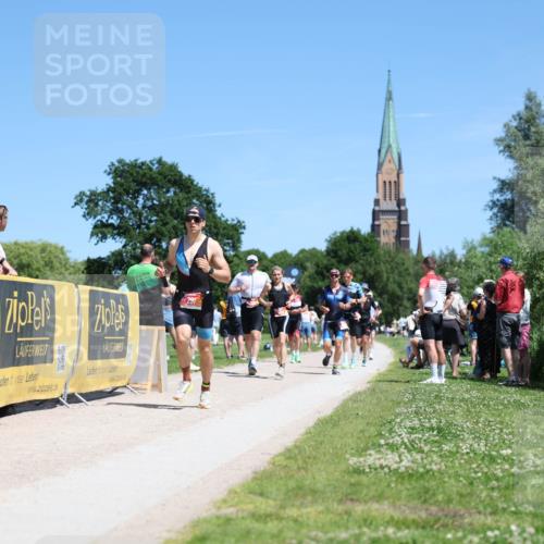 21.06.2026 - Viking Triathlon Michael Strokosch http://msf.ph/oto/9835148 21.06.2026 14:08:41 Laufen 103, 254, 291, 309, 404, 429, 520, 561 meine-sportfotos.de