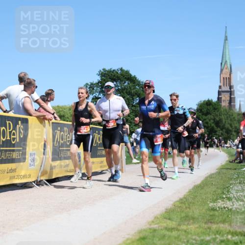 21.06.2026 - Viking Triathlon Michael Strokosch http://msf.ph/oto/9835171 21.06.2026 14:08:45 Laufen 103, 254, 291, 309, 404, 429, 520, 561 meine-sportfotos.de