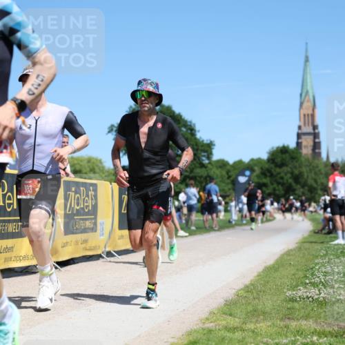 21.06.2026 - Viking Triathlon Michael Strokosch http://msf.ph/oto/9835184 21.06.2026 14:08:48 Laufen 103, 182, 254, 309, 404, 429, 520, 524, 561 meine-sportfotos.de