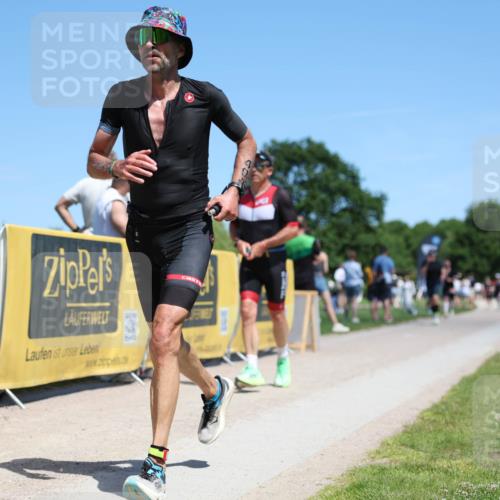 21.06.2026 - Viking Triathlon Michael Strokosch http://msf.ph/oto/9835189 21.06.2026 14:08:48 Laufen 103, 182, 254, 309, 404, 429, 520, 524, 561 meine-sportfotos.de