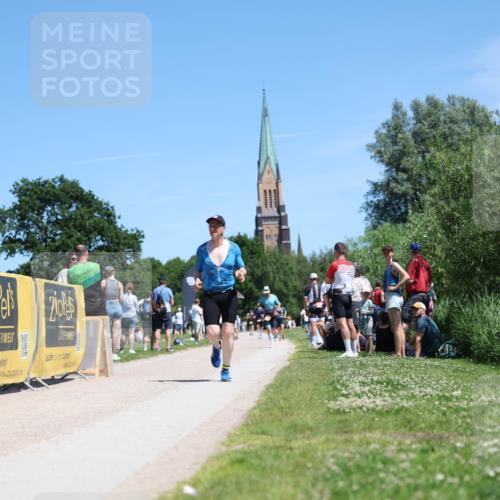 21.06.2026 - Viking Triathlon Michael Strokosch http://msf.ph/oto/9835367 21.06.2026 14:09:52 Laufen 135, 379, 527 meine-sportfotos.de