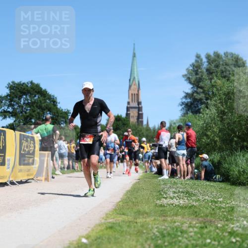 21.06.2026 - Viking Triathlon Michael Strokosch http://msf.ph/oto/9835486 21.06.2026 14:10:38 Laufen 53, 86, 131, 184, 243, 257, 424, 466 meine-sportfotos.de