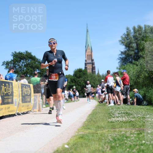 21.06.2026 - Viking Triathlon Michael Strokosch http://msf.ph/oto/9835623 21.06.2026 14:11:21 Laufen 16, 100, 603, 636, 670 meine-sportfotos.de