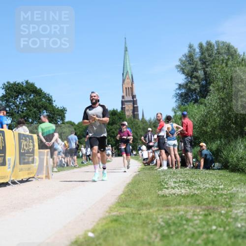 21.06.2026 - Viking Triathlon Michael Strokosch http://msf.ph/oto/9835644 21.06.2026 14:11:27 Laufen 16, 177, 233, 563, 603, 636, 670 meine-sportfotos.de