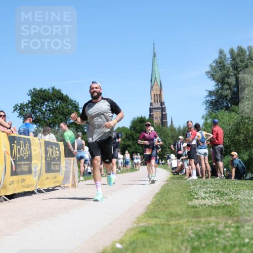 21.06.2026 - Viking Triathlon Michael Strokosch http://msf.ph/oto/9835650 21.06.2026 14:11:28 Laufen 16, 177, 233, 563, 636, 670 meine-sportfotos.de