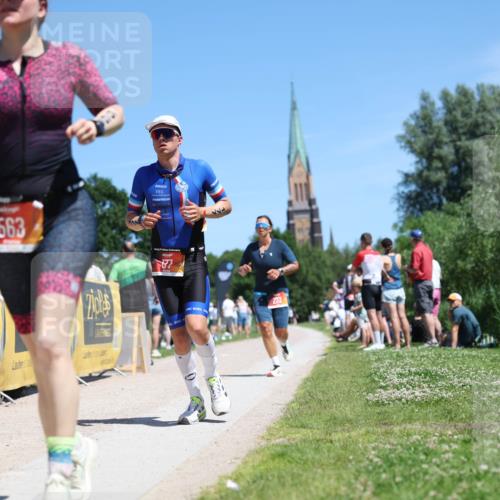 21.06.2026 - Viking Triathlon Michael Strokosch http://msf.ph/oto/9835671 21.06.2026 14:11:32 Laufen 16, 177, 233, 563 meine-sportfotos.de