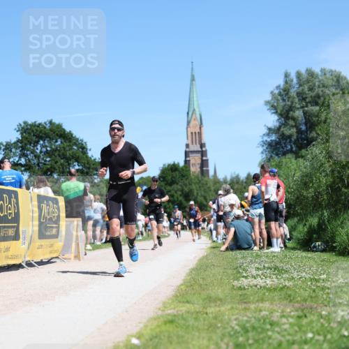 21.06.2026 - Viking Triathlon Michael Strokosch http://msf.ph/oto/9835741 21.06.2026 14:12:09 Laufen 311, 337, 372 meine-sportfotos.de