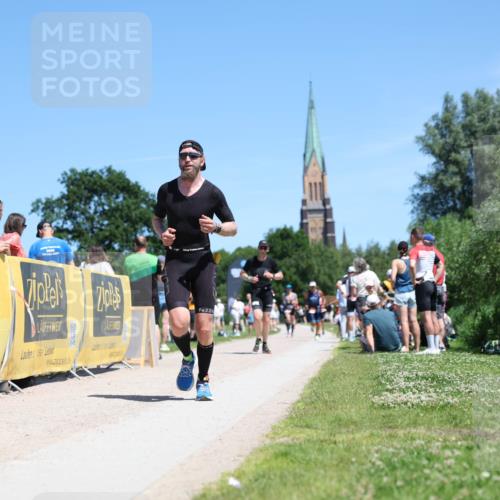 21.06.2026 - Viking Triathlon Michael Strokosch http://msf.ph/oto/9835744 21.06.2026 14:12:09 Laufen 311, 337, 372 meine-sportfotos.de