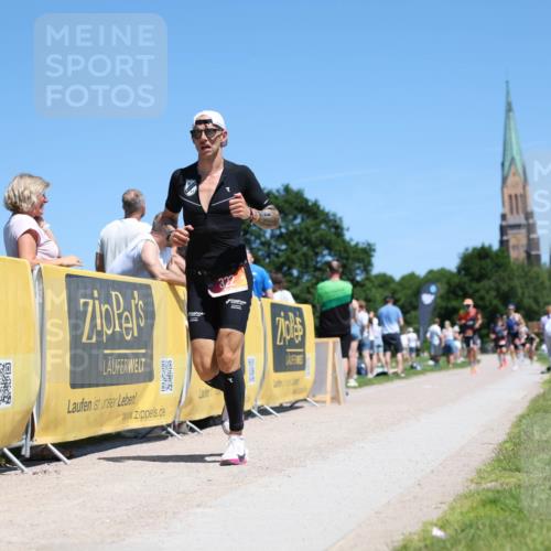 21.06.2026 - Viking Triathlon Michael Strokosch http://msf.ph/oto/9835814 21.06.2026 14:12:25 Laufen 46, 322 meine-sportfotos.de