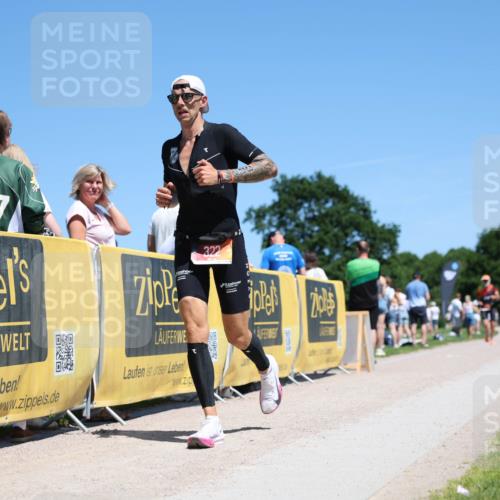21.06.2026 - Viking Triathlon Michael Strokosch http://msf.ph/oto/9835816 21.06.2026 14:12:26 Laufen 46, 322 meine-sportfotos.de