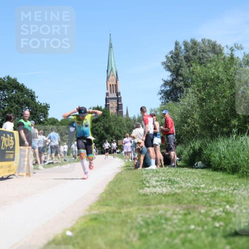 21.06.2026 - Viking Triathlon Michael Strokosch http://msf.ph/oto/9835873 21.06.2026 14:12:48 Laufen 569 meine-sportfotos.de