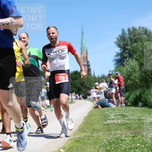 21.06.2026 - Viking Triathlon Michael Strokosch http://msf.ph/oto/9835976 21.06.2026 14:13:33 Laufen 516, 533, 602, 652, 665 meine-sportfotos.de