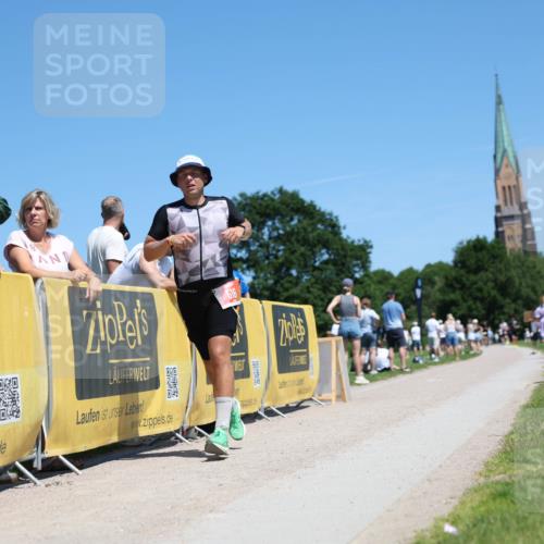 21.06.2026 - Viking Triathlon Michael Strokosch http://msf.ph/oto/9835991 21.06.2026 14:13:37 Laufen 516, 533 meine-sportfotos.de