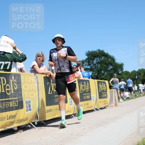 21.06.2026 - Viking Triathlon Michael Strokosch http://msf.ph/oto/9835993 21.06.2026 14:13:37 Laufen 516, 533 meine-sportfotos.de