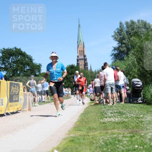 21.06.2026 - Viking Triathlon Michael Strokosch http://msf.ph/oto/9836130 21.06.2026 14:15:37 Laufen 13, 30, 83, 132, 208, 375 meine-sportfotos.de