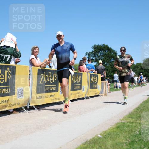 21.06.2026 - Viking Triathlon Michael Strokosch http://msf.ph/oto/9836465 21.06.2026 14:19:23 Laufen 75, 352, 627 meine-sportfotos.de
