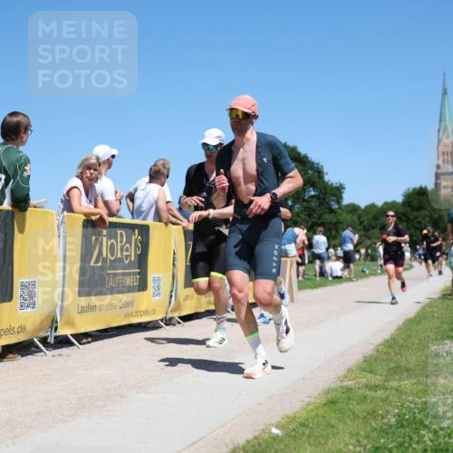 21.06.2026 - Viking Triathlon Michael Strokosch http://msf.ph/oto/9836516 21.06.2026 14:20:11 Laufen 55, 126, 155, 219, 301, 350, 380, 438 meine-sportfotos.de
