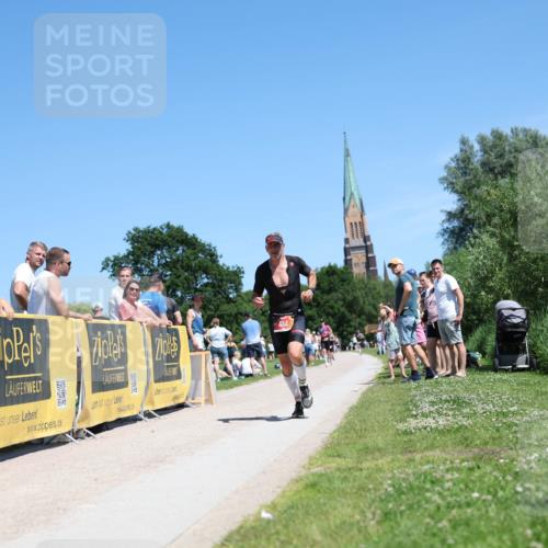 21.06.2026 - Viking Triathlon Michael Strokosch http://msf.ph/oto/9836583 21.06.2026 14:20:43 Laufen 484, 626 meine-sportfotos.de