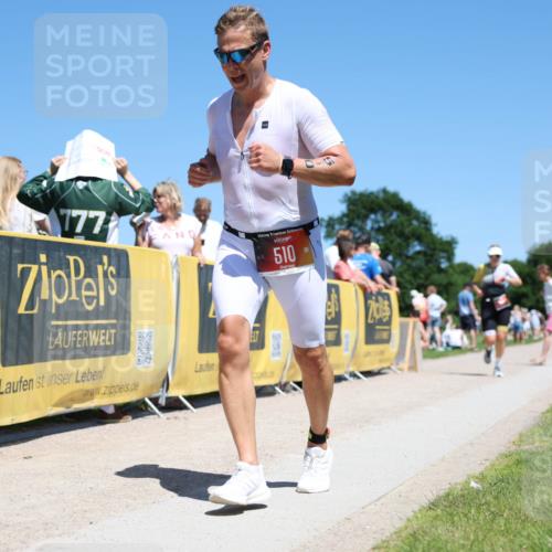 21.06.2026 - Viking Triathlon Michael Strokosch http://msf.ph/oto/9836647 21.06.2026 14:21:39 Laufen 297, 510 meine-sportfotos.de