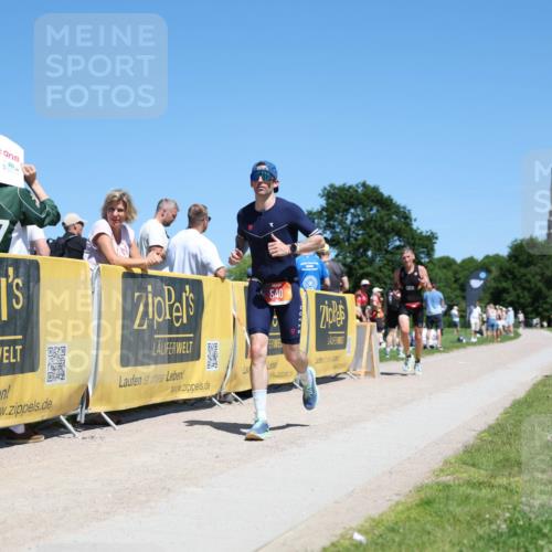 21.06.2026 - Viking Triathlon Michael Strokosch http://msf.ph/oto/9836666 21.06.2026 14:22:03 Laufen 387, 540 meine-sportfotos.de