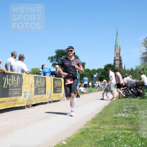 21.06.2026 - Viking Triathlon Michael Strokosch http://msf.ph/oto/9836679 21.06.2026 14:22:22 Laufen 44 meine-sportfotos.de