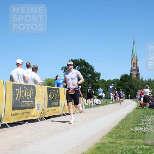 21.06.2026 - Viking Triathlon Michael Strokosch http://msf.ph/oto/9836688 21.06.2026 14:22:37 Laufen 474, 546 meine-sportfotos.de