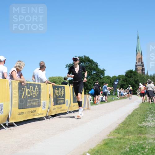 21.06.2026 - Viking Triathlon Michael Strokosch http://msf.ph/oto/9836745 21.06.2026 14:23:13 Laufen 72, 225, 363 meine-sportfotos.de