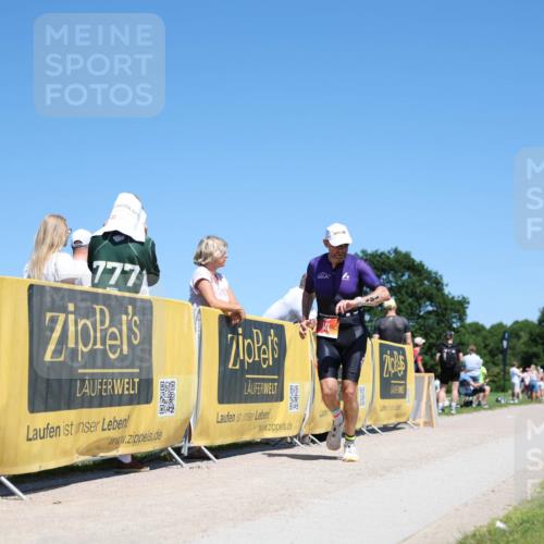 21.06.2026 - Viking Triathlon Michael Strokosch http://msf.ph/oto/9837142 21.06.2026 14:28:01 Laufen 141, 565 meine-sportfotos.de