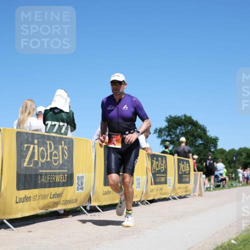 21.06.2026 - Viking Triathlon Michael Strokosch http://msf.ph/oto/9837149 21.06.2026 14:28:02 Laufen 141, 565 meine-sportfotos.de