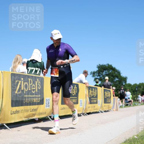 21.06.2026 - Viking Triathlon Michael Strokosch http://msf.ph/oto/9837151 21.06.2026 14:28:02 Laufen 141, 565 meine-sportfotos.de