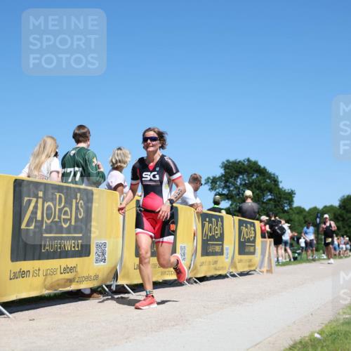 21.06.2026 - Viking Triathlon Michael Strokosch http://msf.ph/oto/9837260 21.06.2026 14:28:50 Laufen 649, 650 meine-sportfotos.de