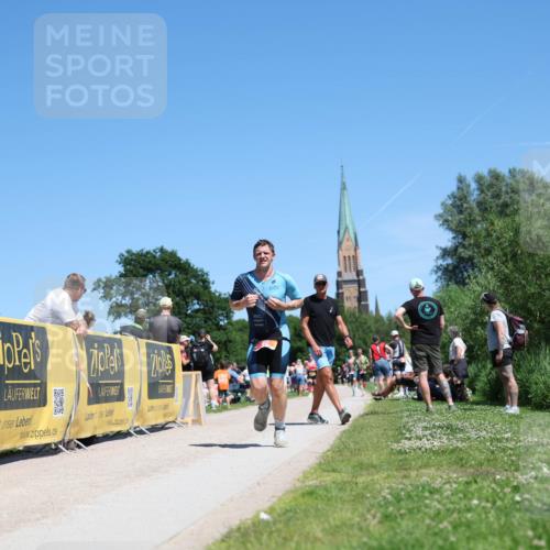 21.06.2026 - Viking Triathlon Michael Strokosch http://msf.ph/oto/9837317 21.06.2026 14:29:21 Laufen 89, 447 meine-sportfotos.de
