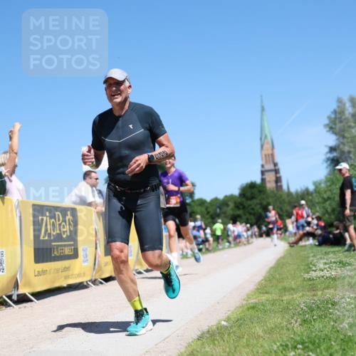 21.06.2026 - Viking Triathlon Michael Strokosch http://msf.ph/oto/9837428 21.06.2026 14:30:04 Laufen 49, 226, 295, 506 meine-sportfotos.de